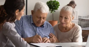 How do life settlements work